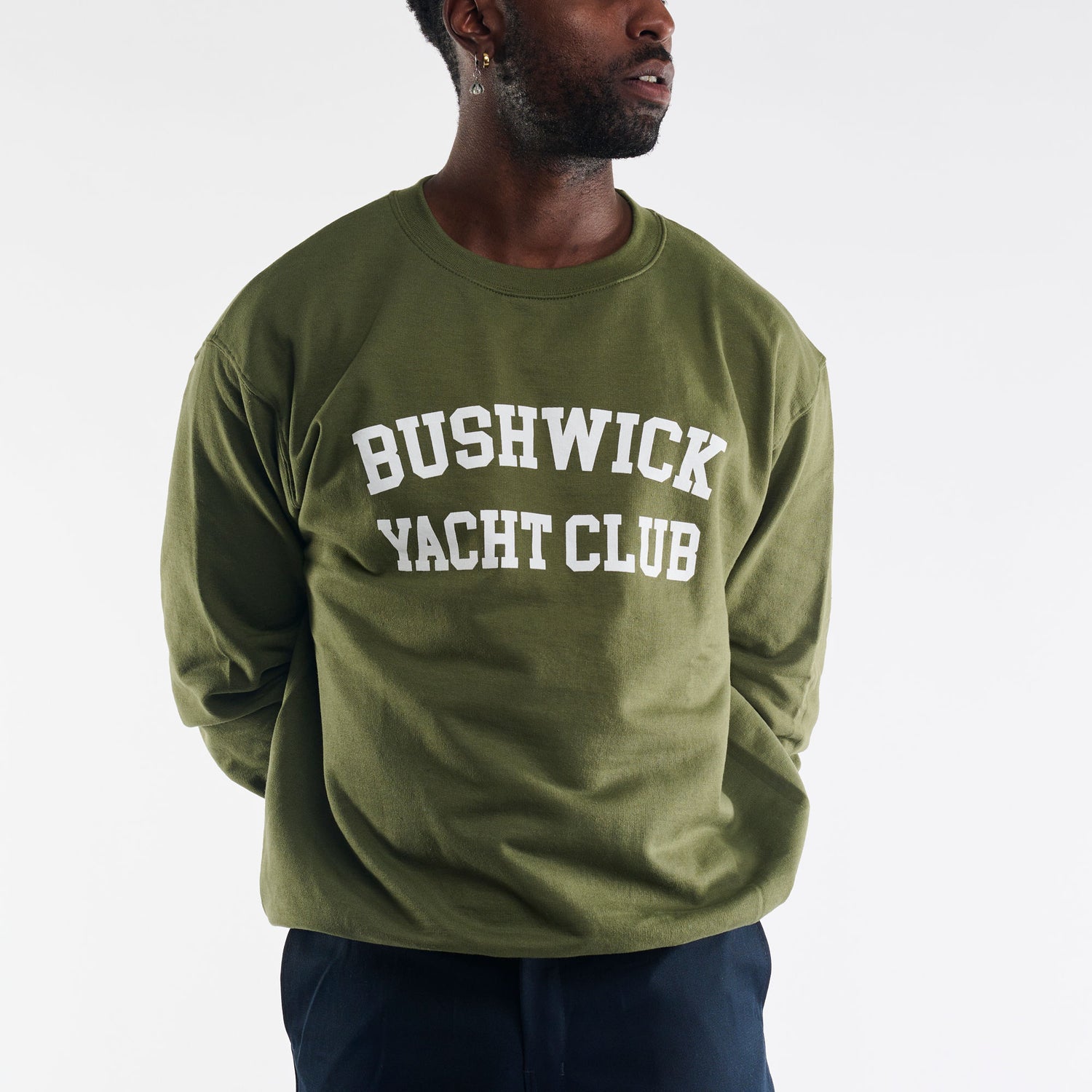 Classic Yacht Club Crewneck – Gillson Beach